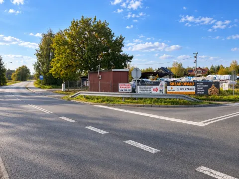 Skład opału Suszycka widziany od strony ulicy